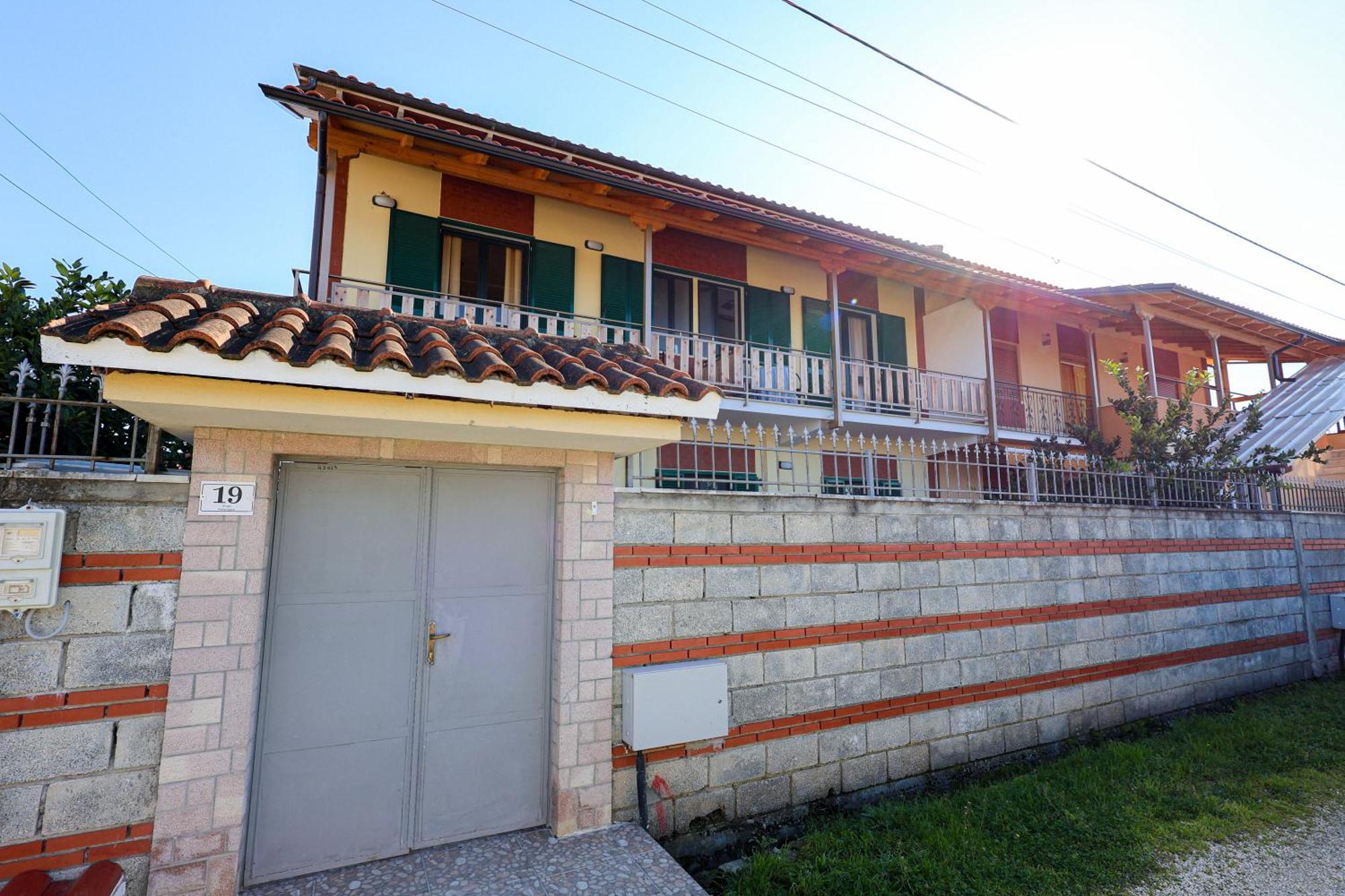 Bed and Breakfast Casa La Pieve Берат Экстерьер фото
